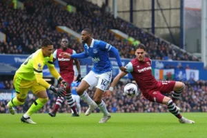 Soi kèo West Ham vs Everton