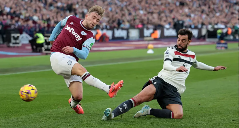 Soi kèo Manchester United vs West Ham 03h00, 05/12/2025 Ngoại Hạng Anh 3 Manchester United vs West Ham, soi kèo bóng đá